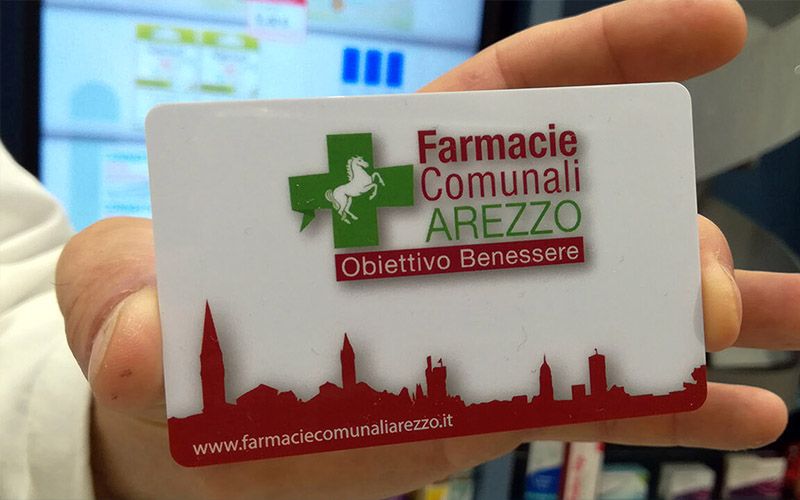 Le Farmacie Comunali di Arezzo premiano i titolari delle carte-fedeltà